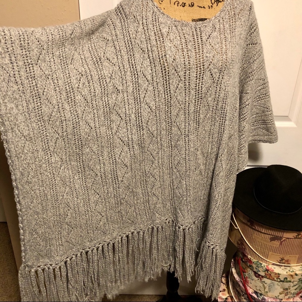🌵ARNHEM🌵100% LAMBSWOOL PONCHO - Picture 6 of 11